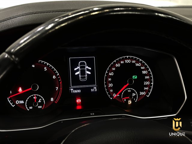 Volkswagen Jetta 1.4 250 TSI TOTAL FLEX COMFORTLINE TIPTRONIC 2018 cinza à venda na Unique Automóveis em Indaiatuba — foto 10