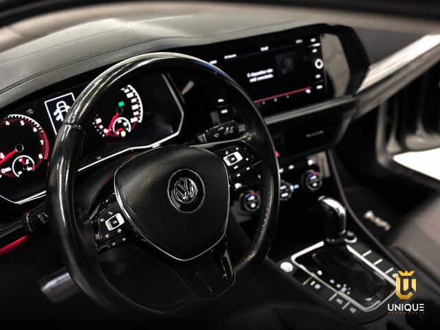 Volkswagen Jetta 1.4 250 TSI TOTAL FLEX COMFORTLINE TIPTRONIC 2018 cinza à venda na Unique Automóveis em Indaiatuba — foto 11