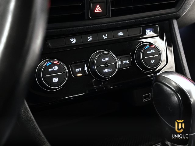 Volkswagen Jetta 1.4 250 TSI TOTAL FLEX COMFORTLINE TIPTRONIC 2018 cinza à venda na Unique Automóveis em Indaiatuba — foto 13