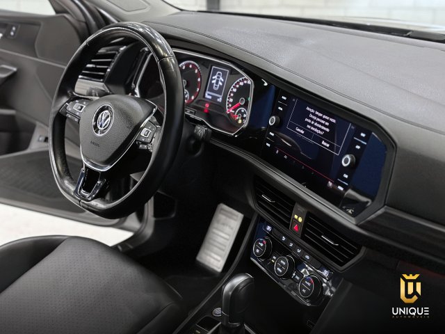 Volkswagen Jetta 1.4 250 TSI TOTAL FLEX COMFORTLINE TIPTRONIC 2018 cinza à venda na Unique Automóveis em Indaiatuba — foto 16