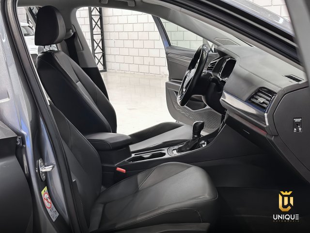 Volkswagen Jetta 1.4 250 TSI TOTAL FLEX COMFORTLINE TIPTRONIC 2018 cinza à venda na Unique Automóveis em Indaiatuba — foto 17
