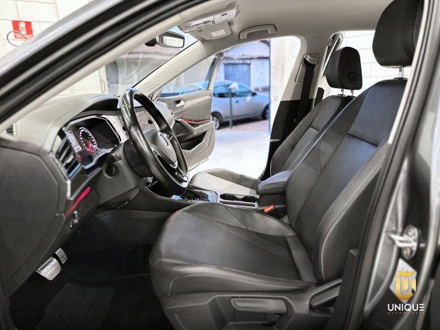 Volkswagen Jetta 1.4 250 TSI TOTAL FLEX COMFORTLINE TIPTRONIC 2018 cinza à venda na Unique Automóveis em Indaiatuba — foto 19