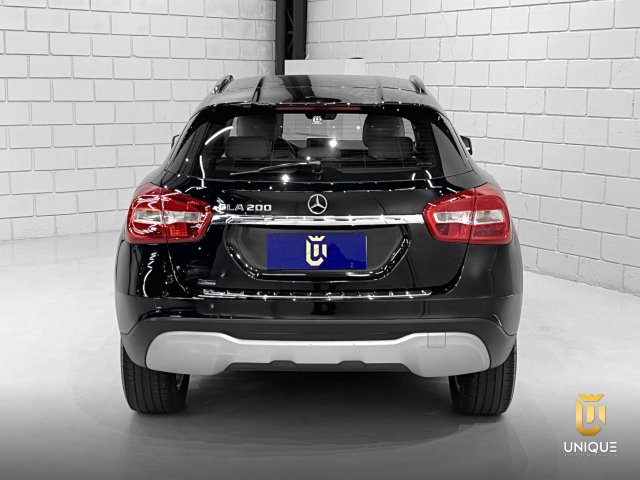 Mercedes-benz Gla 200 1.6 CGI FLEX STYLE 7G-DCT 2018/2019 preto à venda na Unique Automóveis em Indaiatuba — foto 4