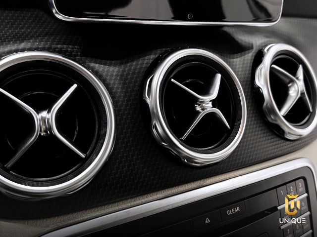 Mercedes-benz Gla 200 1.6 CGI FLEX STYLE 7G-DCT 2018/2019 preto à venda na Unique Automóveis em Indaiatuba — foto 14