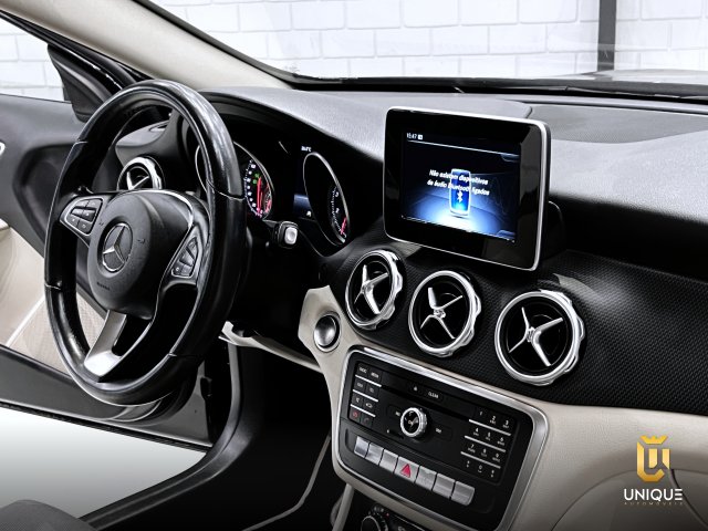 Mercedes-benz Gla 200 1.6 CGI FLEX STYLE 7G-DCT 2018/2019 preto à venda na Unique Automóveis em Indaiatuba — foto 16