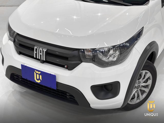 Fiat Mobi 1.0 EVO FLEX LIKE. MANUAL 2022 branco à venda na Unique Automóveis em Indaiatuba — foto 3