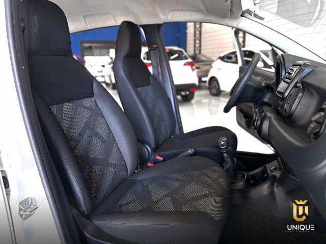 Fiat Mobi 1.0 EVO FLEX LIKE. MANUAL 2022 branco à venda na Unique Automóveis em Indaiatuba — foto 11