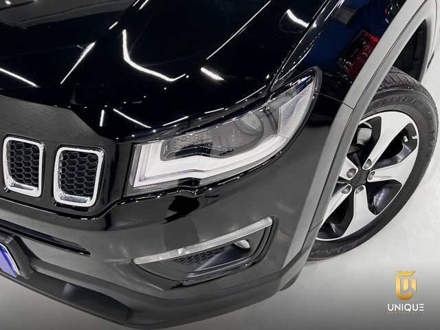 Jeep Compass 2.0 16V FLEX LONGITUDE AUTOMÁTICO 2018 preto à venda na Unique Automóveis em Indaiatuba — foto 8
