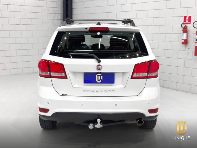 Fiat Freemont 2.4 PRECISION 16V GASOLINA 4P AUTOMÁTICO 2013/2014 branco à venda na Unique Automóveis em Indaiatuba — foto 5