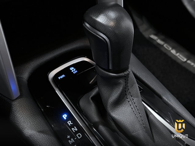 Toyota Corolla Cross 2.0 VVT-IE FLEX XRE DIRECT SHIFT 2023/2024 prata à venda na Unique Automóveis em Indaiatuba — foto 11