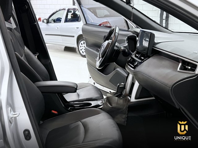 Toyota Corolla Cross 2.0 VVT-IE FLEX XRE DIRECT SHIFT 2023/2024 prata à venda na Unique Automóveis em Indaiatuba — foto 16