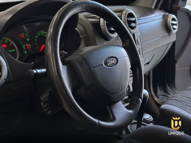 Ford Ecosport 2.0 XLT 16V GASOLINA 4P AUTOMÁTICO 2008 preto à venda na Unique Automóveis em Indaiatuba — foto 11