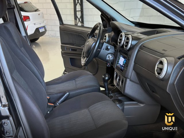 Ford Ecosport 2.0 XLT 16V GASOLINA 4P AUTOMÁTICO 2008 preto à venda na Unique Automóveis em Indaiatuba — foto 13