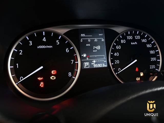 Nissan Kicks 1.6 16V FLEXSTART SENSE XTRONIC 2021/2022 cinza à venda na Unique Automóveis em Indaiatuba — foto 10