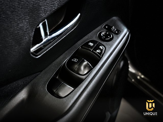 Nissan Kicks 1.6 16V FLEXSTART SENSE XTRONIC 2021/2022 cinza à venda na Unique Automóveis em Indaiatuba — foto 14