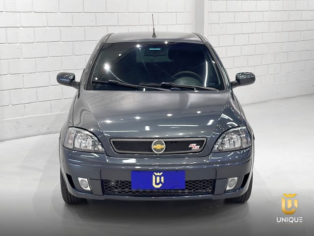 Chevrolet Corsa Hatch 1.4 MPFI PREMIUM 8V FLEX 4P MANUAL 2008/2009 cinza à venda na Unique Automóveis em Indaiatuba — foto 4
