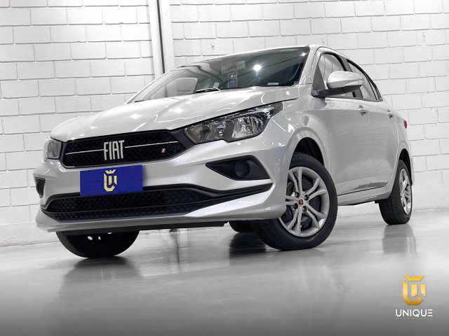 Fiat Cronos 1.3 FIREFLY FLEX DRIVE MANUAL 2022 prata à venda na Unique Automóveis em Indaiatuba — foto 2