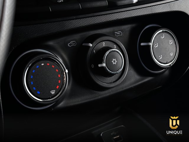 Fiat Cronos 1.3 FIREFLY FLEX DRIVE MANUAL 2022 prata à venda na Unique Automóveis em Indaiatuba — foto 11