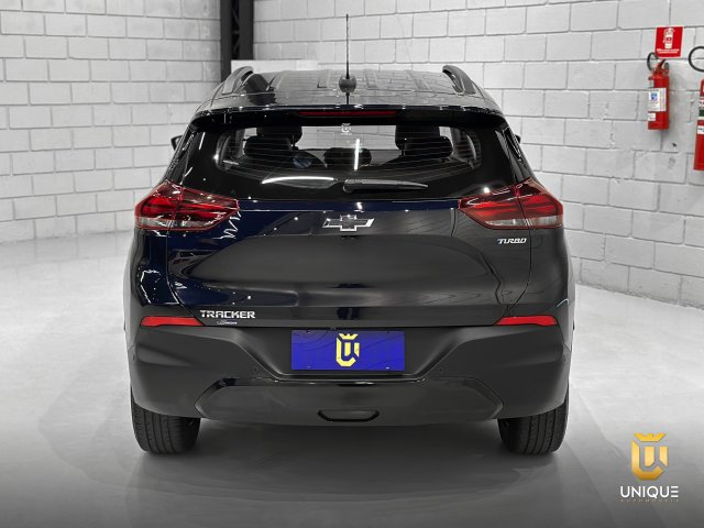 Chevrolet Tracker 1.0 TURBO FLEX MIDNIGHT AUTOMÁTICO 2023/2024 azul à venda na Unique Automóveis em Indaiatuba — foto 5