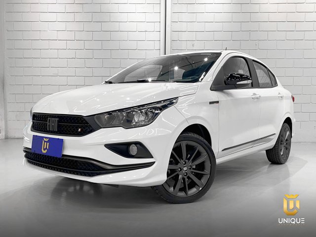 Fiat Cronos 1.3 FIREFLY FLEX DRIVE MANUAL 2021/2022 branco à venda na Unique Automóveis em Indaiatuba — foto 2