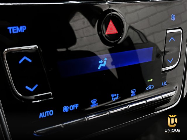 Toyota Yaris Sedan 1.5 16V FLEX SEDAN XL MULTIDRIVE 2022/2023 cinza à venda na Unique Automóveis em Indaiatuba — foto 12