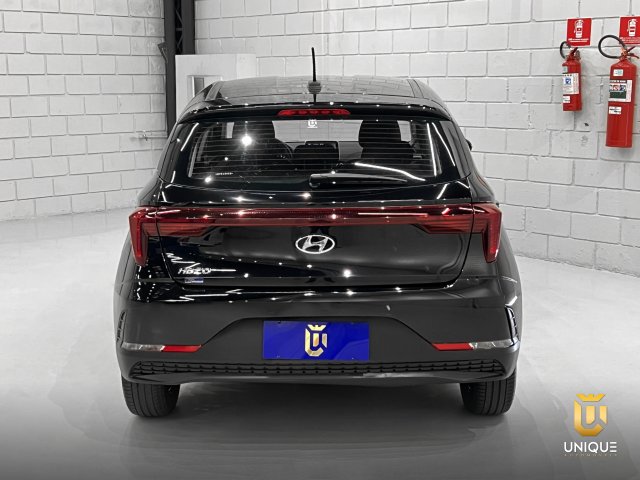 Hyundai Hb20 1.0 12V FLEX COMFORT MANUAL 2023/2024 preto à venda na Unique Automóveis em Indaiatuba — foto 5