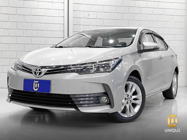 Toyota Corolla 2.0 XEI 16V FLEX 4P AUTOMÁTICO 2017/2018 prata à venda na Unique Automóveis em Indaiatuba — foto 2