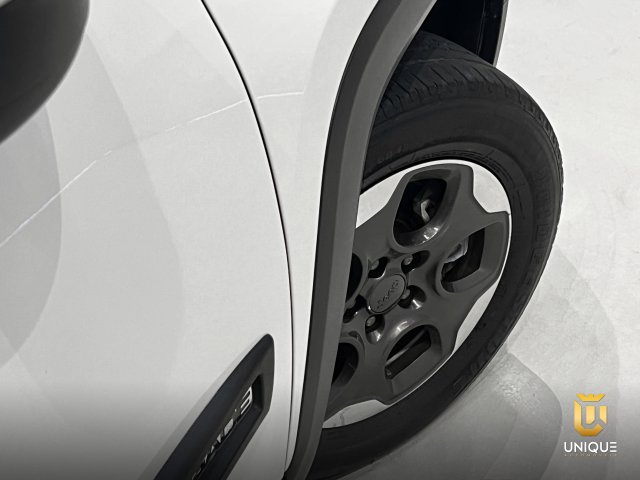 Jeep Renegade 1.8 16V FLEX SPORT 4P MANUAL 2016 branco à venda na Unique Automóveis em Indaiatuba — foto 7