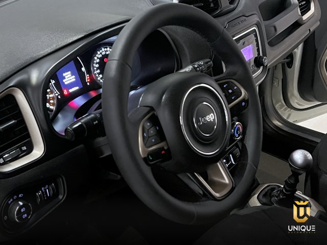 Jeep Renegade 1.8 16V FLEX SPORT 4P MANUAL 2016 branco à venda na Unique Automóveis em Indaiatuba — foto 13