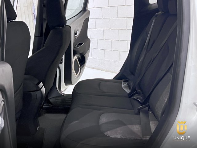 Jeep Renegade 1.8 16V FLEX SPORT 4P MANUAL 2016 branco à venda na Unique Automóveis em Indaiatuba — foto 16