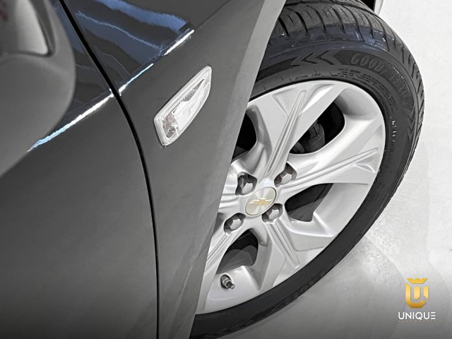 Chevrolet Onix 1.0 TURBO FLEX PLUS PREMIER AUTOMÁTICO 2019/2020 preto à venda na Unique Automóveis em Indaiatuba — foto 8