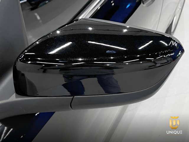 Chevrolet Onix 1.0 TURBO FLEX PLUS PREMIER AUTOMÁTICO 2019/2020 preto à venda na Unique Automóveis em Indaiatuba — foto 9