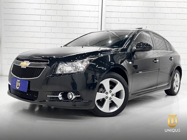 Chevrolet Cruze Hatch 1.8 LTZ SPORT6 16V FLEX 4P AUTOMÁTICO 2013 preto à venda na Unique Automóveis em Indaiatuba — foto 2