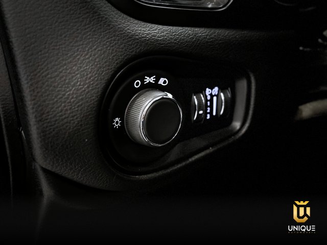 Jeep Renegade 1.3 T270 TURBO FLEX LONGITUDE AT6 2024 azul à venda na Unique Automóveis em Indaiatuba — foto 19