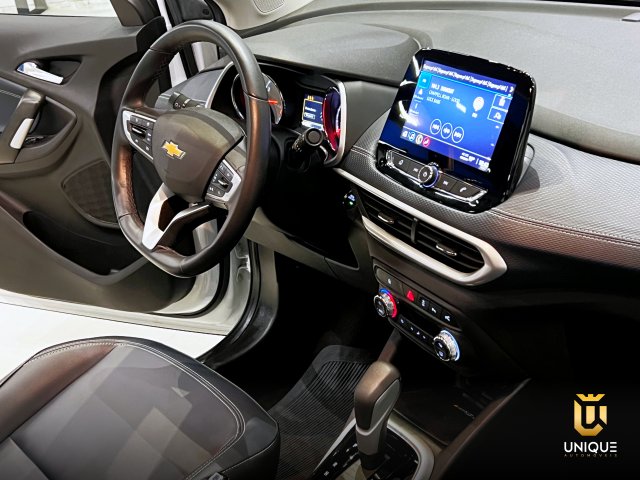 Chevrolet Tracker 1.2 TURBO FLEX PREMIER AUTOMÁTICO 2024/2025 branco à venda na Unique Automóveis em Indaiatuba — foto 18