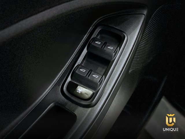 Ford Ka 1.5 TI-VCT FLEX SE PLUS MANUAL 2019/2020 branco à venda na Unique Automóveis em Indaiatuba — foto 15
