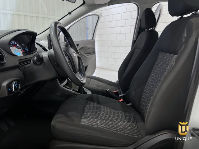 Ford Ka 1.5 TI-VCT FLEX SE PLUS MANUAL 2019/2020 branco à venda na Unique Automóveis em Indaiatuba — foto 17