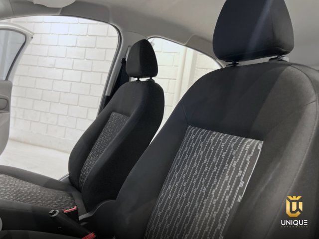 Ford Ka 1.5 TI-VCT FLEX SE PLUS MANUAL 2019/2020 branco à venda na Unique Automóveis em Indaiatuba — foto 18