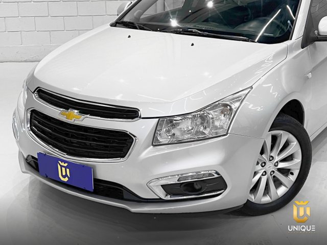 Chevrolet Cruze Sedan 1.8 LT 16V FLEX 4P AUTOMÁTICO 2016 prata à venda na Unique Automóveis em Indaiatuba — foto 3