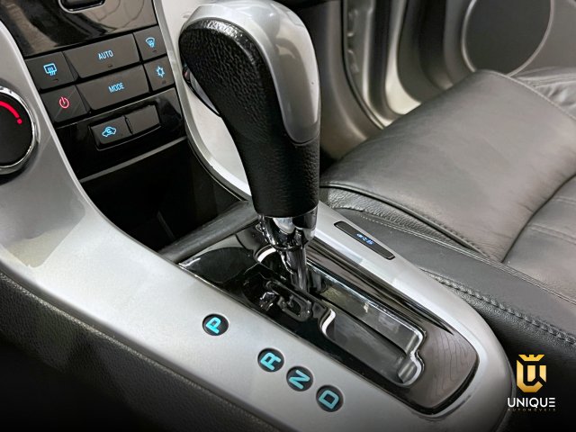 Chevrolet Cruze Sedan 1.8 LT 16V FLEX 4P AUTOMÁTICO 2016 prata à venda na Unique Automóveis em Indaiatuba — foto 14