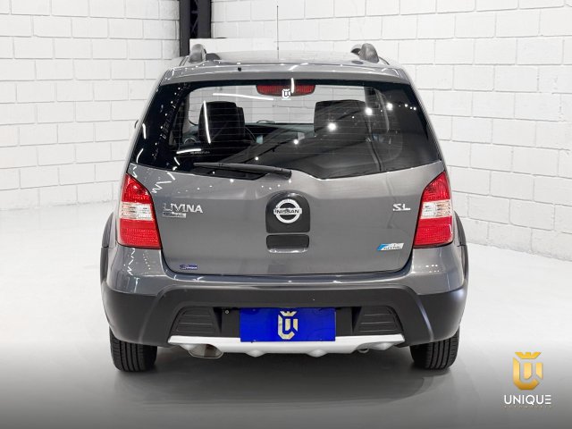 Nissan Livina 1.8 SL X-GEAR 16V FLEX 4P AUTOMÁTICO 2012/2013 cinza à venda na Unique Automóveis em Indaiatuba — foto 5