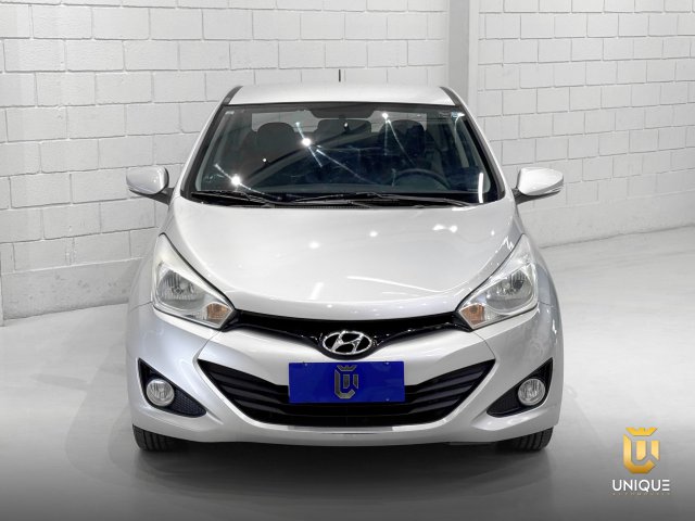 Hyundai Hb20s 1.6 PREMIUM 16V FLEX 4P AUTOMÁTICO 2014/2015 prata à venda na Unique Automóveis em Indaiatuba — foto 4