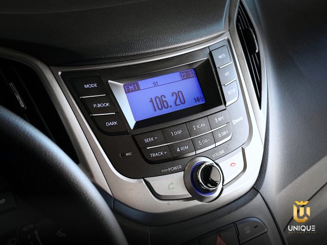 Hyundai Hb20s 1.6 PREMIUM 16V FLEX 4P AUTOMÁTICO 2014/2015 prata à venda na Unique Automóveis em Indaiatuba — foto 12