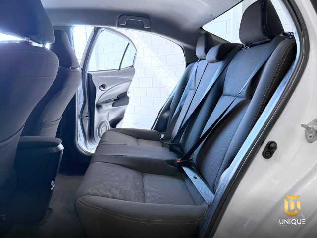 Toyota Yaris Sedan 1.5 16V FLEX SEDAN XL MULTIDRIVE 2022/2023 branco à venda na Unique Automóveis em Indaiatuba — foto 19