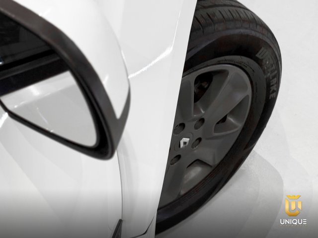 Renault Duster 2.0 DYNAMIQUE 4X2 16V FLEX 4P AUTOMÁTICO 2016 branco à venda na Unique Automóveis em Indaiatuba — foto 8