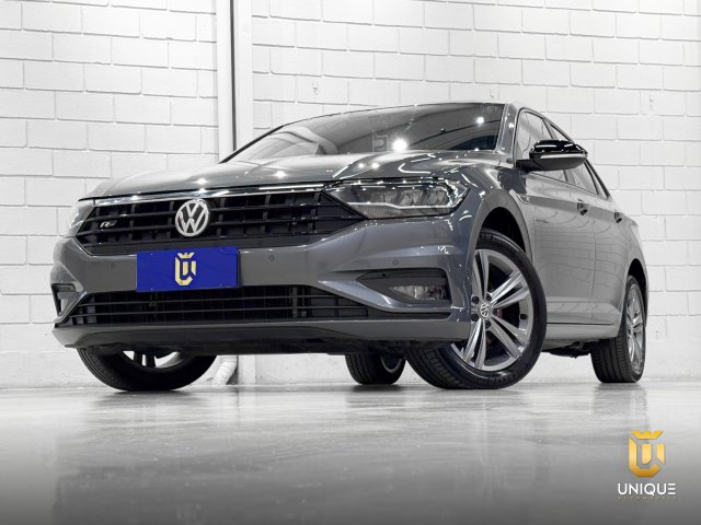 Volkswagen Jetta 1.4 250 TSI TOTAL FLEX R-LINE TIPTRONIC 2018/2019 cinza à venda na Unique Automóveis em Indaiatuba — foto 2