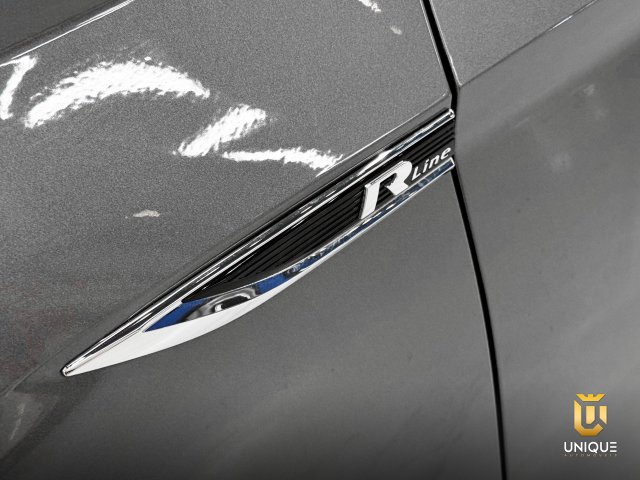 Volkswagen Jetta 1.4 250 TSI TOTAL FLEX R-LINE TIPTRONIC 2018/2019 cinza à venda na Unique Automóveis em Indaiatuba — foto 20
