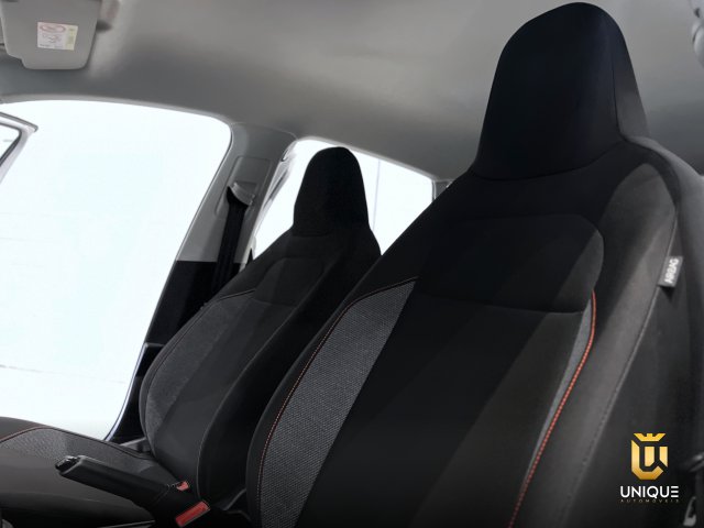 Volkswagen Polo 1.0 MPI MANUAL 2023 prata à venda na Unique Automóveis em Indaiatuba — foto 10