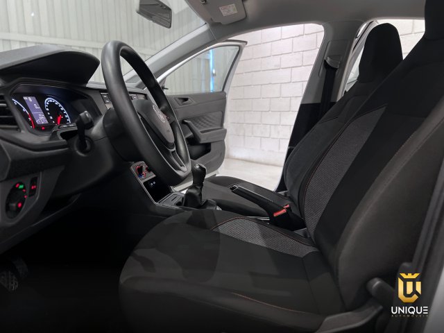 Volkswagen Polo 1.0 MPI MANUAL 2023 prata à venda na Unique Automóveis em Indaiatuba — foto 11