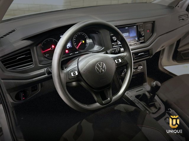 Volkswagen Polo 1.0 MPI MANUAL 2023 prata à venda na Unique Automóveis em Indaiatuba — foto 14